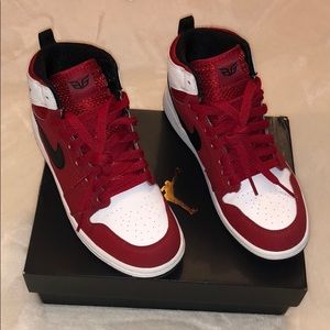 Jordan 1 retro high BP